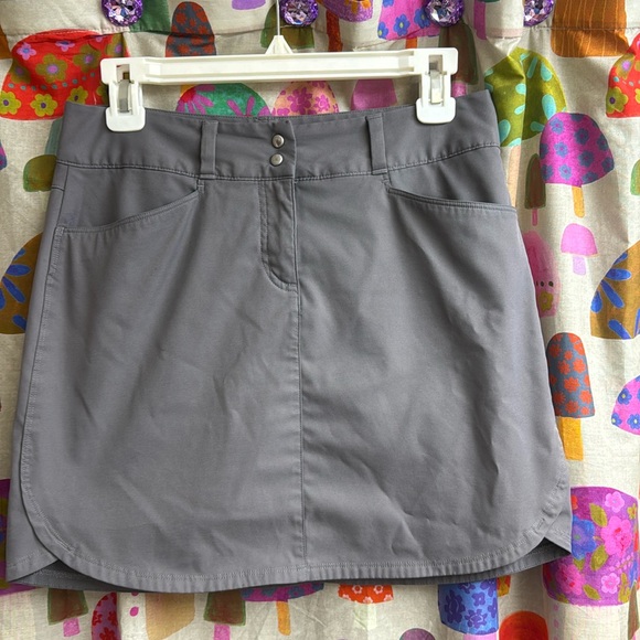 adidas Pants - Adidas Skort with Pockets. Size 2